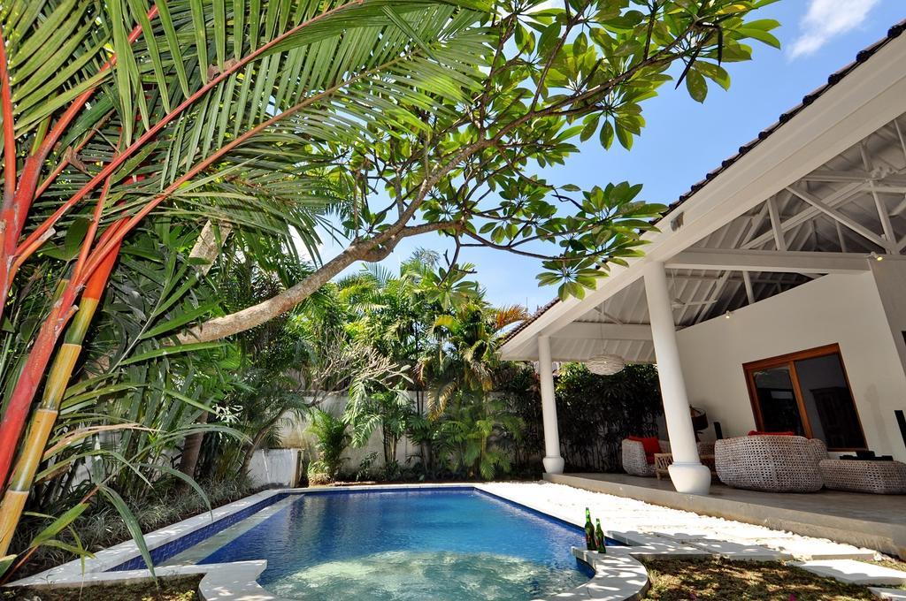 Villa Camelia Seminyak Dış mekan fotoğraf